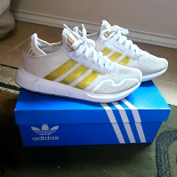 adidas gazelle silver green womens Adidas Swift Run Big Kids Shoes Shock Pink/Cloud White/Core Black  Sports  Plaza NY